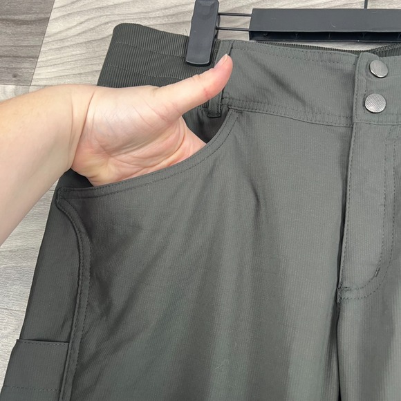 Title Nine Hiking‎ Pants Women's Size 14 Black Elastic Waist Straight Leg Preppy - Picture 3 of 16